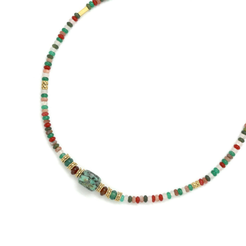 Collar Leslie de Acero Dorado y Piedras Multicolor