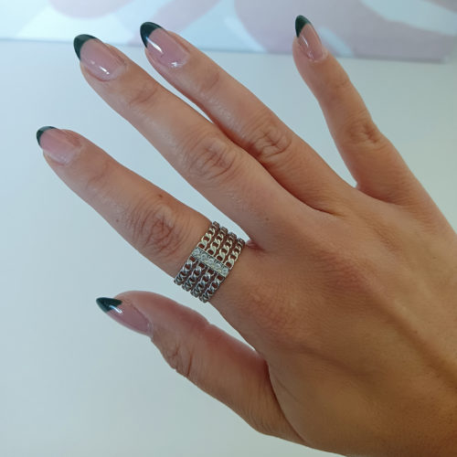 Anillo Gisele Ajustable de Acero Cuatro Cadenas